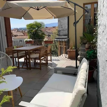 La Dolce Vita Apartamento Intra