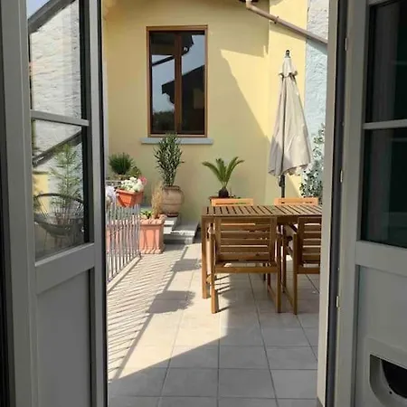 La Dolce Vita Apartment *